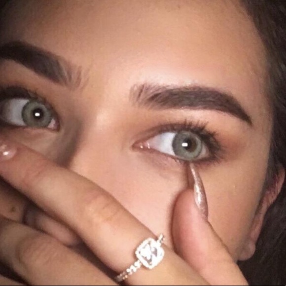 Butter - FreshTone Diva Cosmetic Lenses - Picture 2 of 4